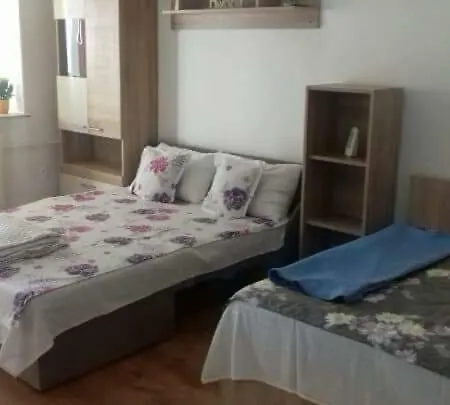 Studio Lu * Năvodari